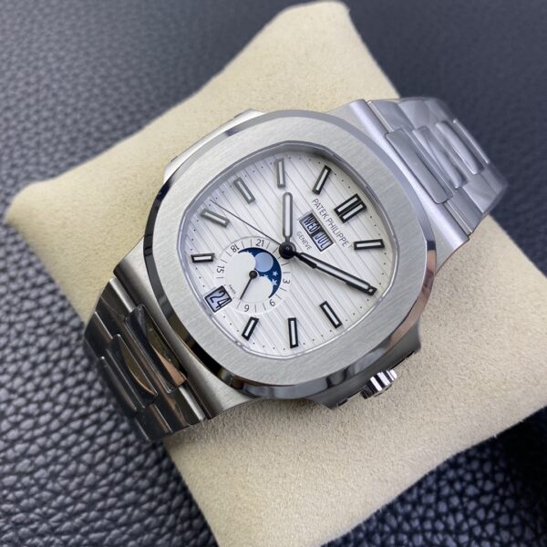 Patek Philippe Replica NAUTILUS 5726 - Image 2