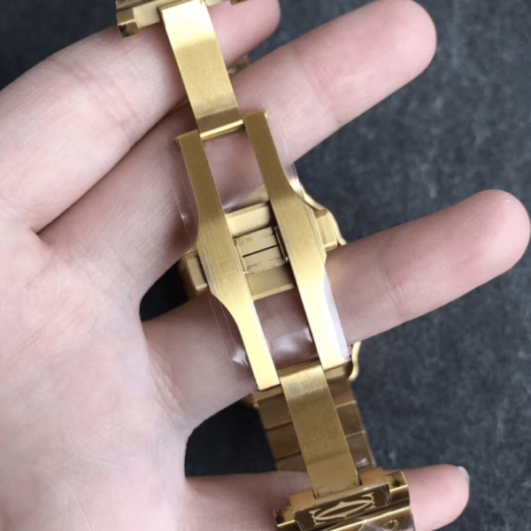 Replica Cartier SANTOS DE CARTIER 35.1MM Gold - Image 5