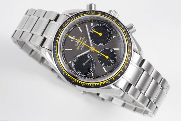 Replica Omega 42MM Speedmaster Racing - Image 2