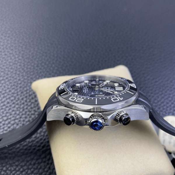 Replica Omega 44MM Seamaster Diver 300M Chronograph - Image 4