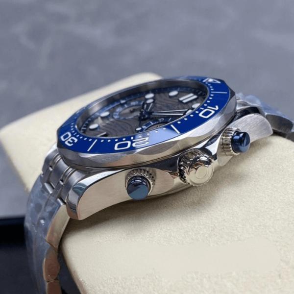 Replica Omega 44MM Seamaster Diver 300M Chronograph - Image 3