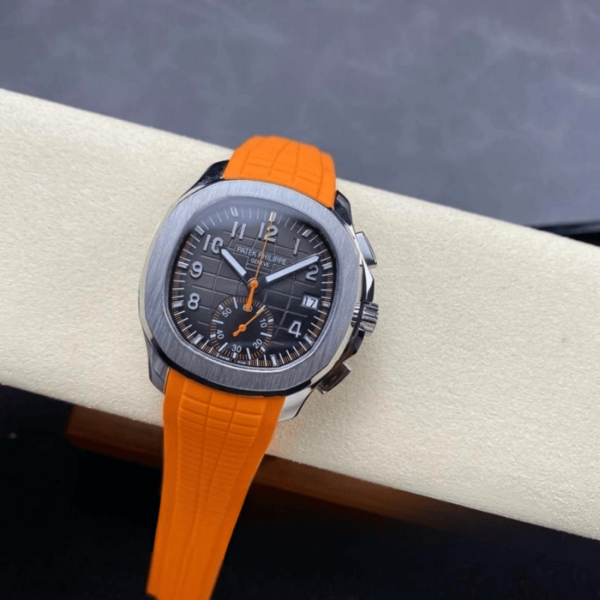 Replica Patek Philippe Aquanaut 5968 - Image 4