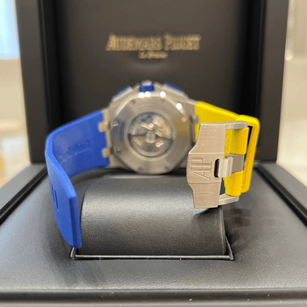 Audemars Piguet Replica Royal Oak Offshore 26400 - Blue & Yellow - Image 5