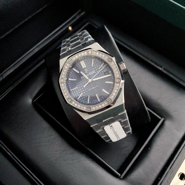 Replica Audemars Piguet Royal Oak 15450 Diamond Case - Image 4