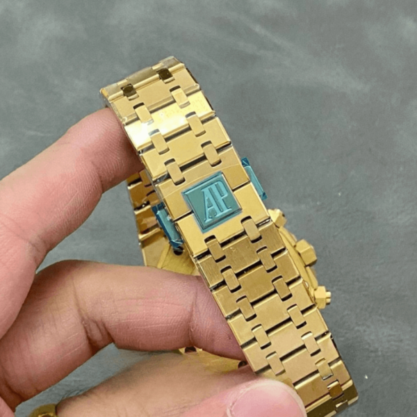 Replica Audemars Piguet Royal Oak 26331 Gold - Green Dial - Image 7