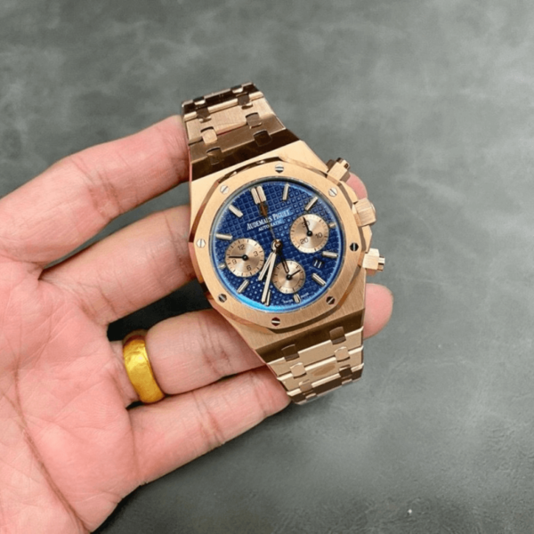 Replica Audemars Piguet Royal Oak 26331 Rose Gold - Blue Dial - Image 2