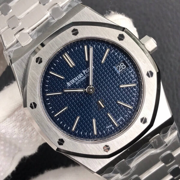 Replica Audemars Piguet Royal Oak JUMBO 15202 - Blue Dial - Image 2