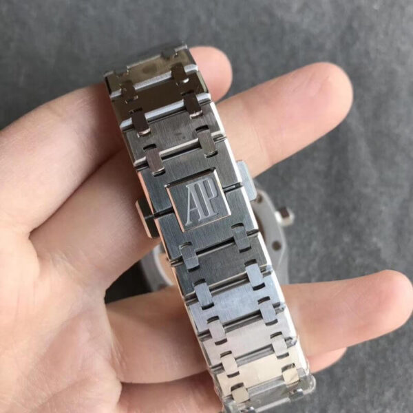 Replica Audemars Piguet Royal Oak JUMBO 15202 - Blue Dial - Image 6