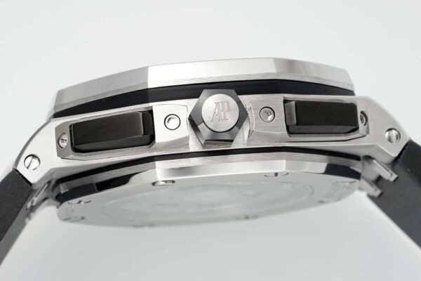 Replica Audemars Piguet Royal Oak Offshore 26420 - Grey & Blue - Image 5