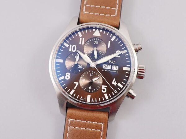 Replica IWC PILOT’S WATCH 43MM Brown Dial - Image 2