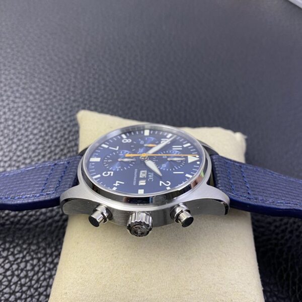 Replica IWC PILOT’S WATCHES 43MM Blue Strap - Image 4