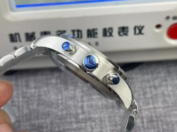 Replica IWC PILOT’S WATCHES 43MM Stainless steel Blue dial - Image 5