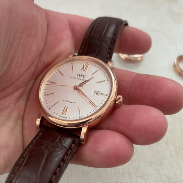 Replica IWC PORTOFINO Watch 40MM Rose Gold - Image 5