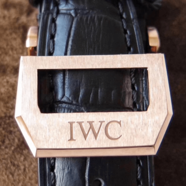 Replica IWC PORTUGIESER WATCHES 41MM Gold Case - Image 4