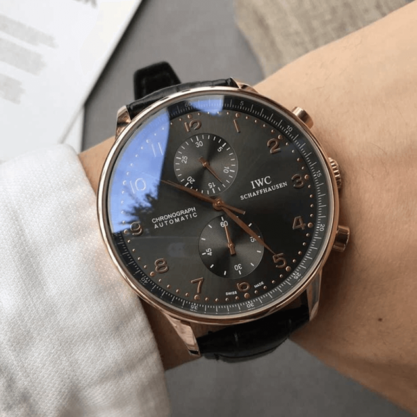 Replica IWC PORTUGIESER WATCHES 41MM Gold Case - Image 6