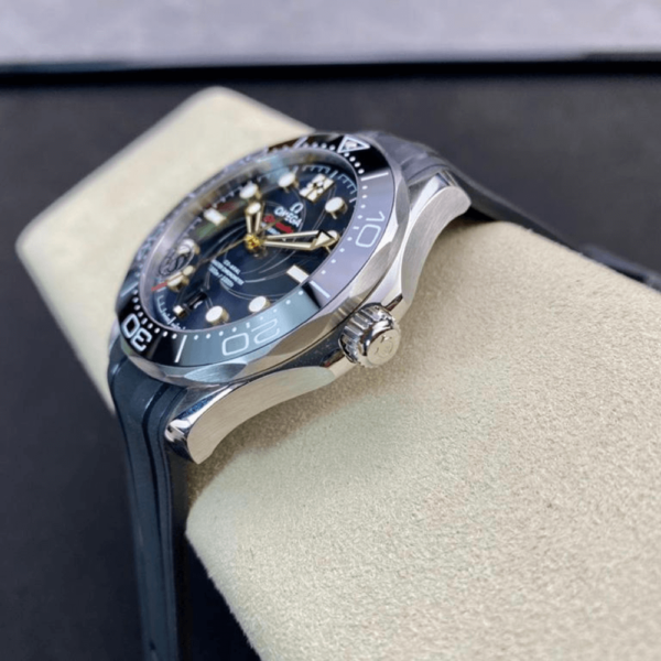 Replica Omega James Bond 007 Limited Edition - Image 6