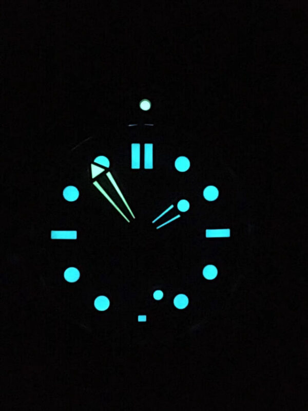 Replica Omega Seamaster 42MM 300m Two Tone - Image 3