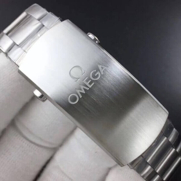 Replica Omega Seamaster 600M Planet Ocean GMT - Image 9