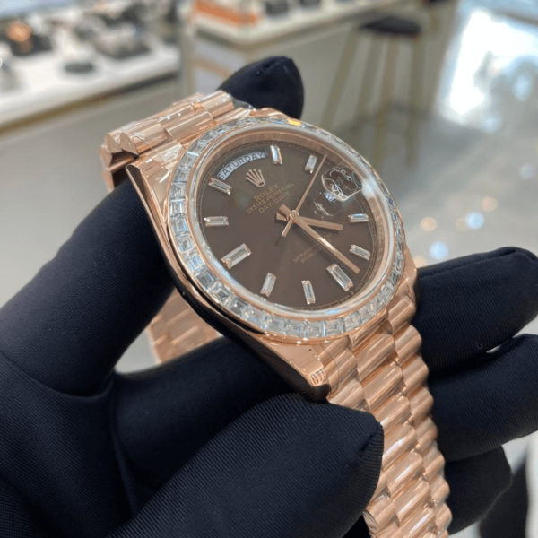 Replica Rolex Day Date Rose Gold Diamonds Case - Image 3