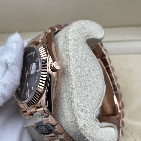 Replica Rolex Day Date Rose Gold – Black Dial - Image 4