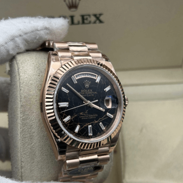 Replica Rolex Day Date Rose Gold – Eisenkiesel Dial - Image 5