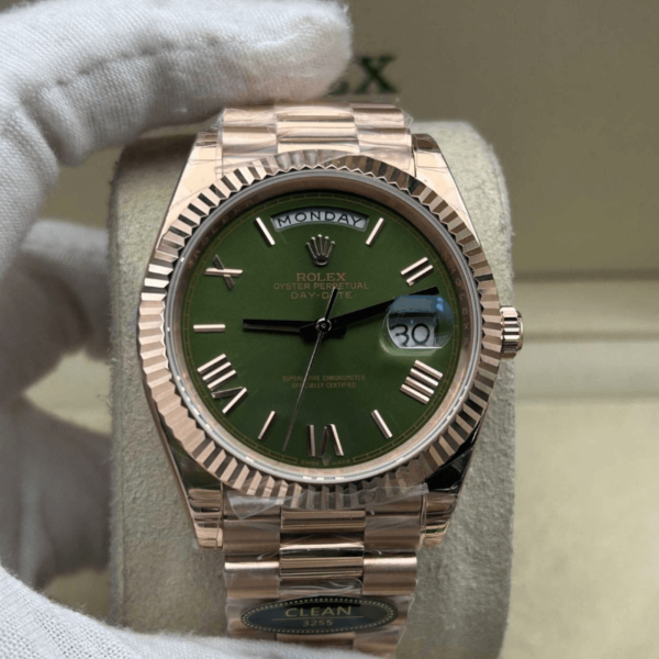 Replica Rolex Day Date Rose Gold – Green Dial - Image 2