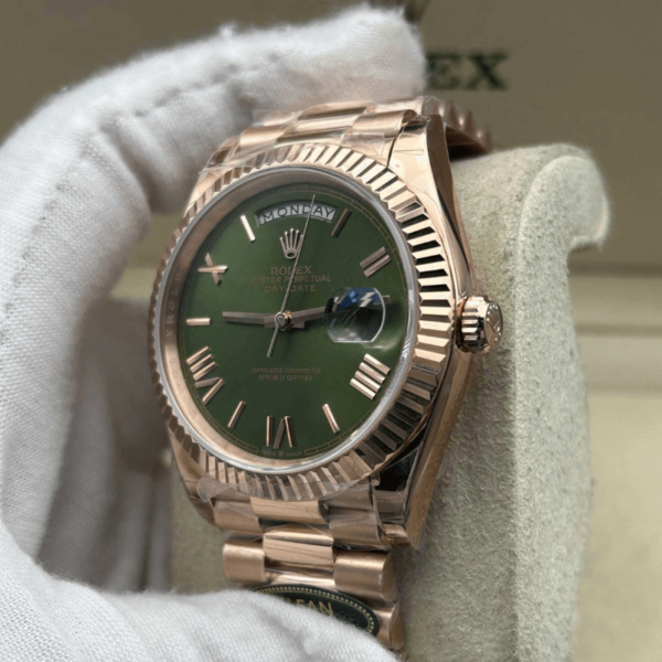 Replica Rolex Day Date Rose Gold – Green Dial - Image 4