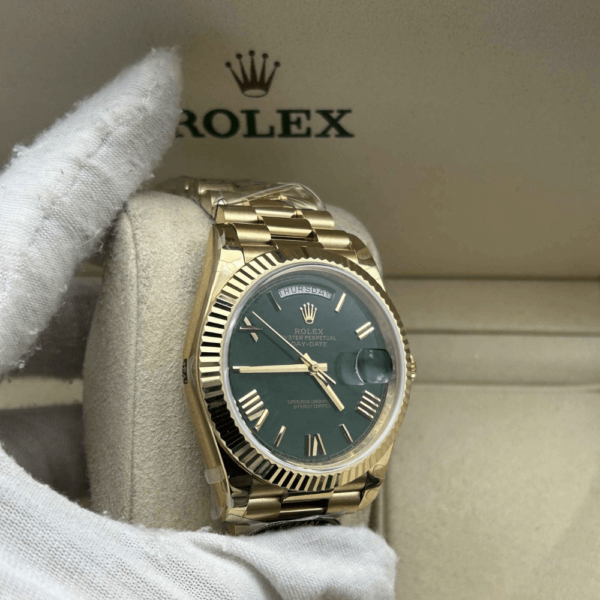 Replica Rolex Day Date Yellow Gold Green Dial - Image 4