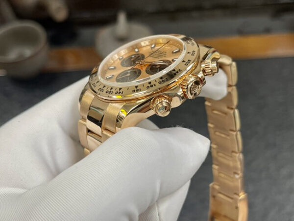 Replica Rolex Daytona Cosmograph Gold - Image 3