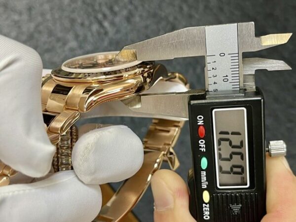 Replica Rolex Daytona Cosmograph Gold - Image 4