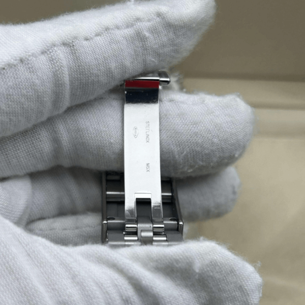Replica Rolex Daytona Cosmograph Silver Black Dial - Image 7