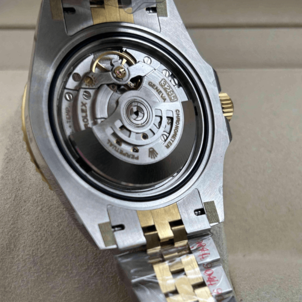 Replica Rolex GMT Master II Jubilee Two Tone - Image 7