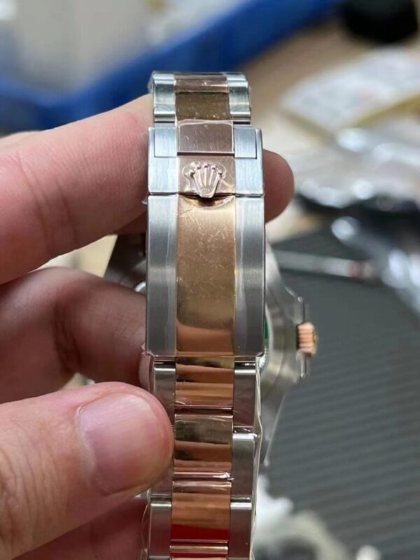 Replica Rolex GMT Master II Oyster Two Tone Everose Gold - Image 3