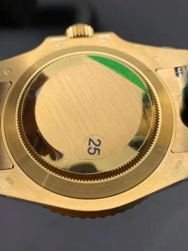 Replica Rolex Oyster Submariner Gold Blue Dial - Image 4
