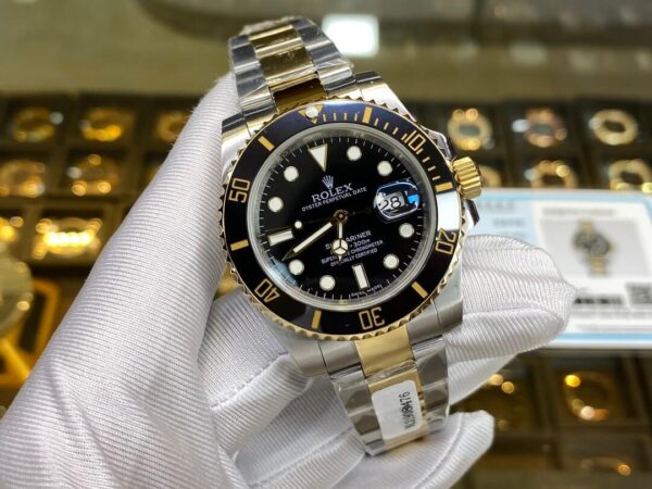 Replica Rolex Oyster Submariner Two Tone Black Dial - Image 2