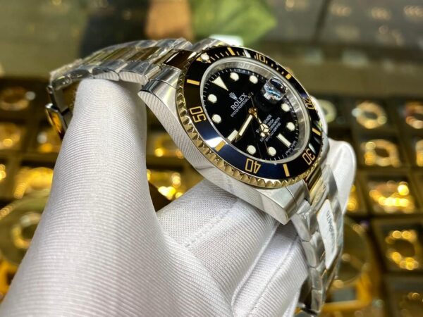 Replica Rolex Oyster Submariner Two Tone Black Dial - Image 5